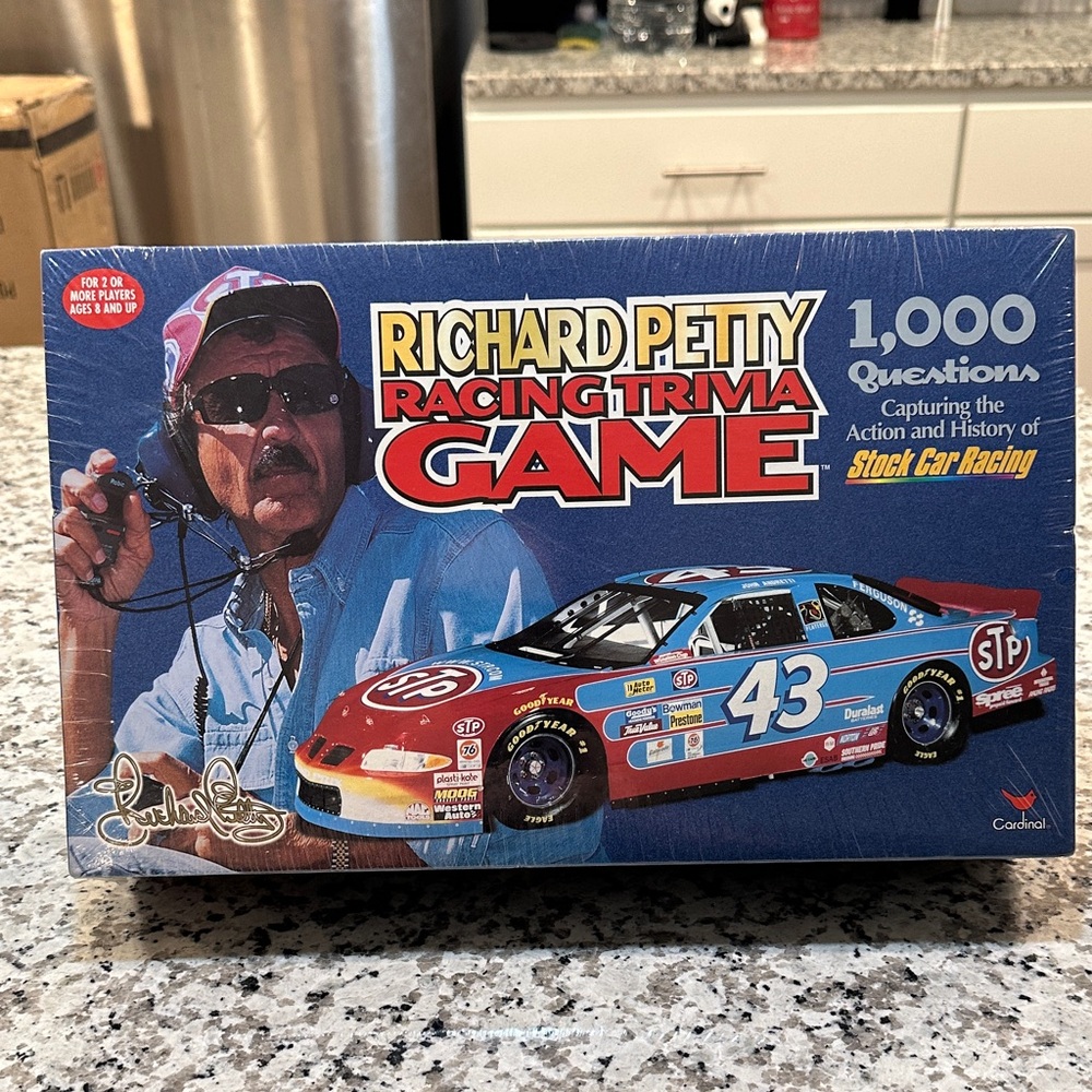 Richard Petty Racing Trivia Game - Blue and Red